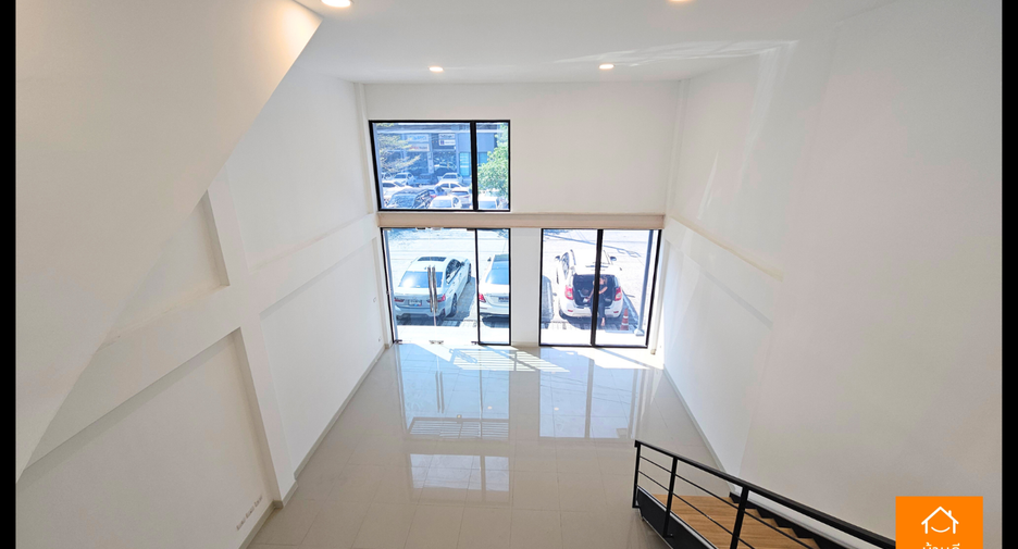 Casa adosada en venta de 1 habitaciones en Bueng Kum, Bangkok