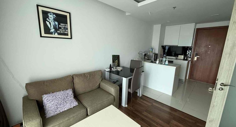 For rent and for sale 1 bed condo in Bang Lamung, Chonburi