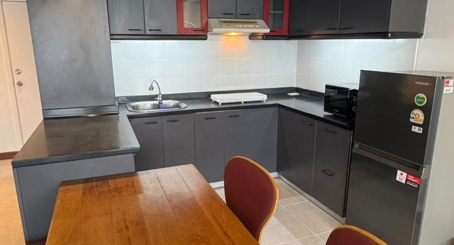 For rent 2 bedrooms condo in Bang Kapi, Bangkok