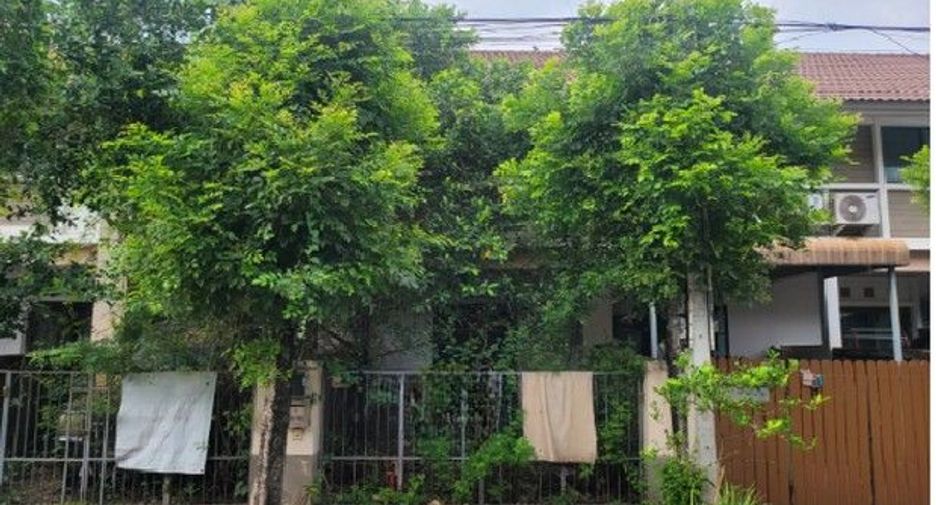 Продажа 1 кровать таунхаус в Tha Takiap, Чаченгсау
