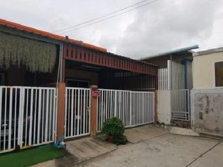 Продажа 1 кровать таунхаус в Tha Takiap, Чаченгсау