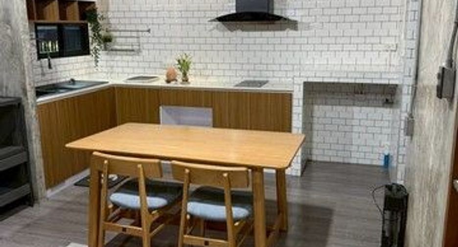 For rent 2 bedrooms house in Chatuchak, Bangkok