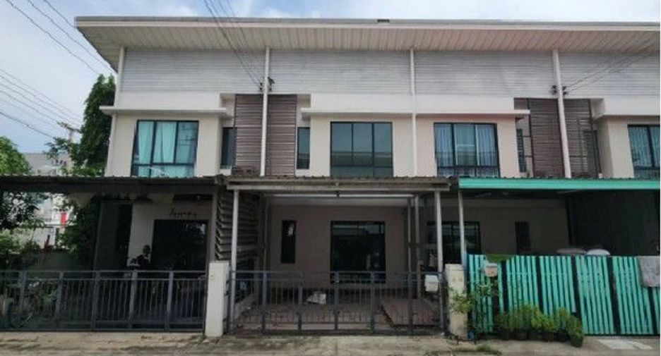 出售 1 卧室 联排别墅 在 Tha Takiap, Chachoengsao