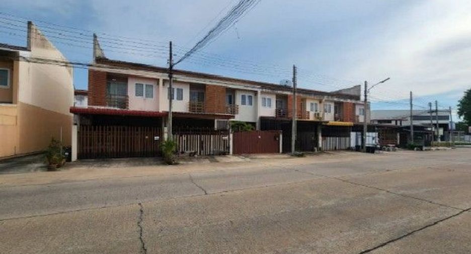 出售 1 卧室 联排别墅 在 Tha Takiap, Chachoengsao