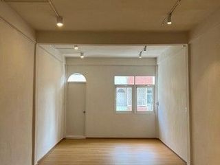 Casa adosada en alquiler de 4 habitaciones en Khlong San, Bangkok