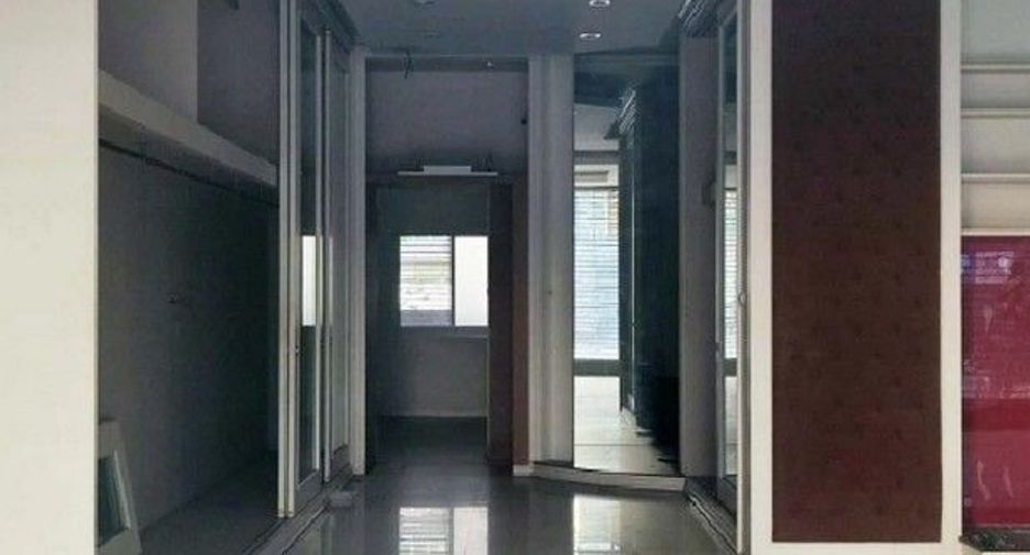 For sale 3 bedrooms retail Space in Mueang Trang, Trang