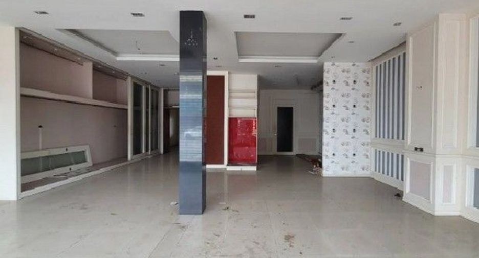 For sale 3 bedrooms retail Space in Mueang Trang, Trang