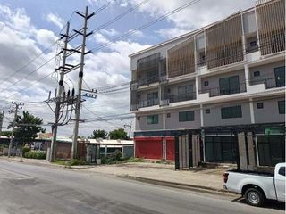 Local comercial en venta de 1 habitaciones en Bang Bua Thong, Nonthaburi