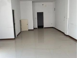 Local comercial en venta de 1 habitaciones en Bang Bua Thong, Nonthaburi