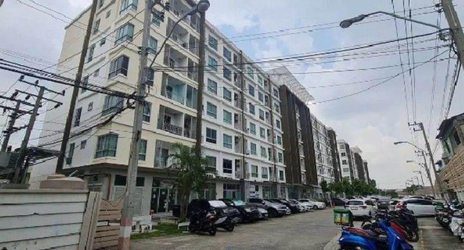 For sale 1 bed condo in Mueang Samut Prakan, Samut Prakan