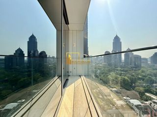 For sale 2 bedrooms condo in Pathum Wan, Bangkok