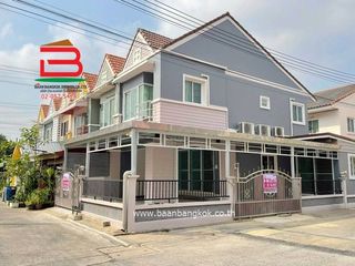 For sale 2 bedrooms townhouse in Lam Luk Ka, Pathum Thani