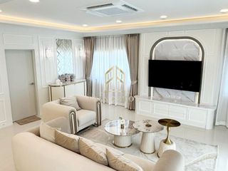 出租 4 卧室 独立屋 在 Bang Phli, Samut Prakan