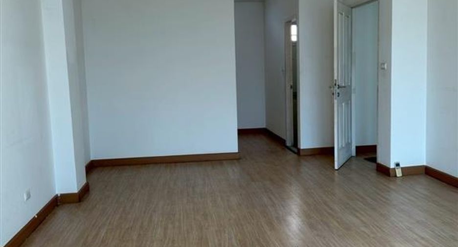 Продажа 3 спальни таунхаус в Банг Бон, Бангкок