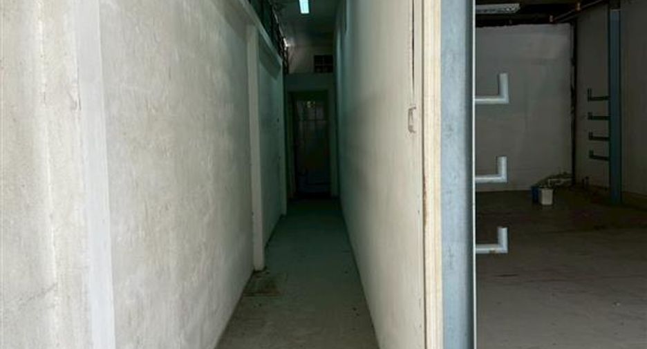 Продажа 3 спальни таунхаус в Банг Бон, Бангкок