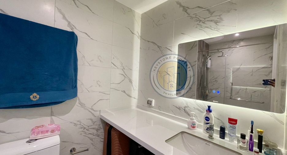 À vendre 1 chambre condo à Pratumnak, Pattaya