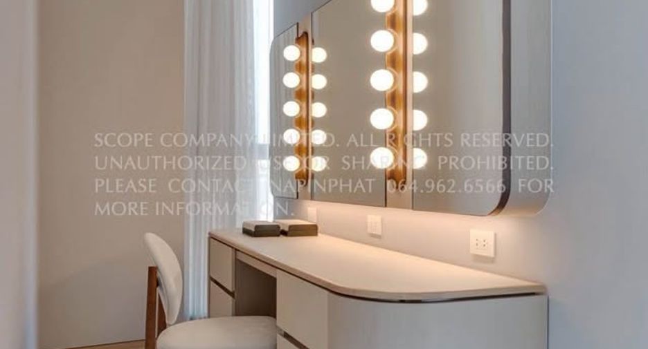 For rent 2 bedrooms condo in Khlong Toei, Bangkok