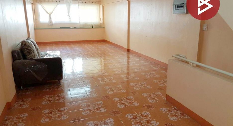 For sale 3 bedrooms retail Space in Bang Khun Thian, Bangkok