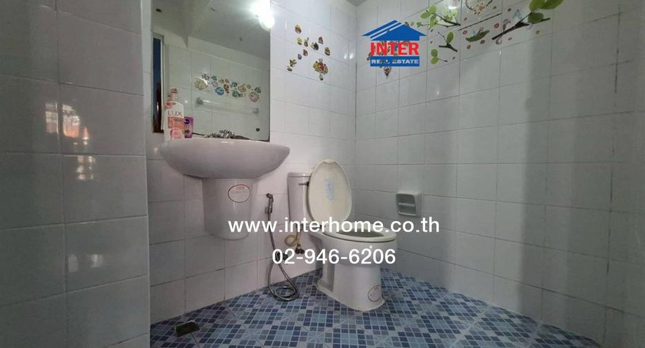 For sale 3 bedrooms townhouse in Lam Luk Ka, Pathum Thani