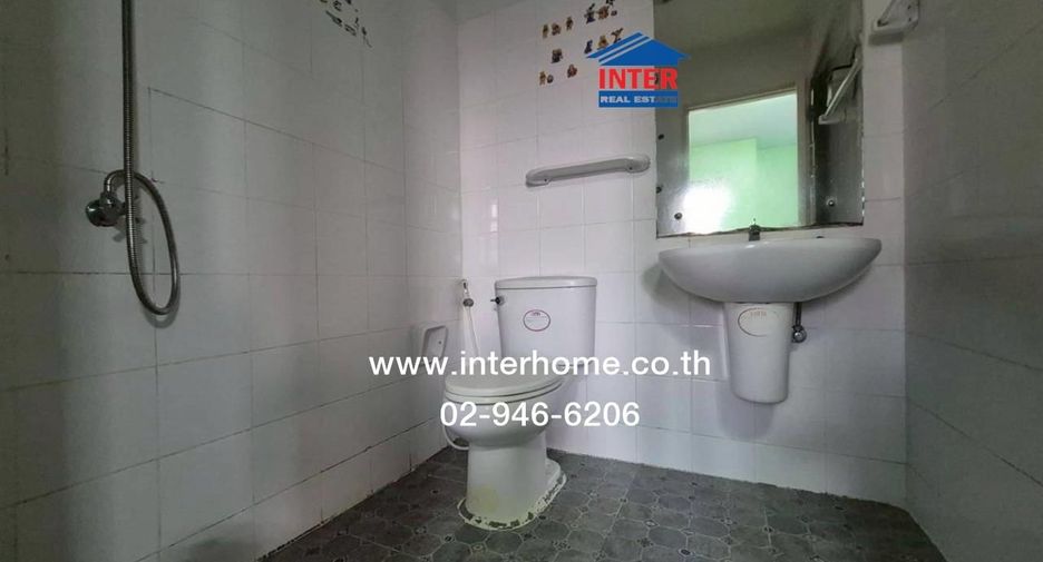 For sale 3 bedrooms townhouse in Lam Luk Ka, Pathum Thani