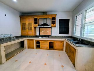 For sale 3 bedrooms house in Prawet, Bangkok