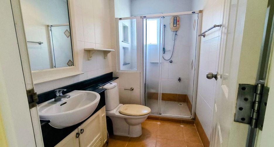 For sale 3 ベッドルーム house in Prawet, Bangkok