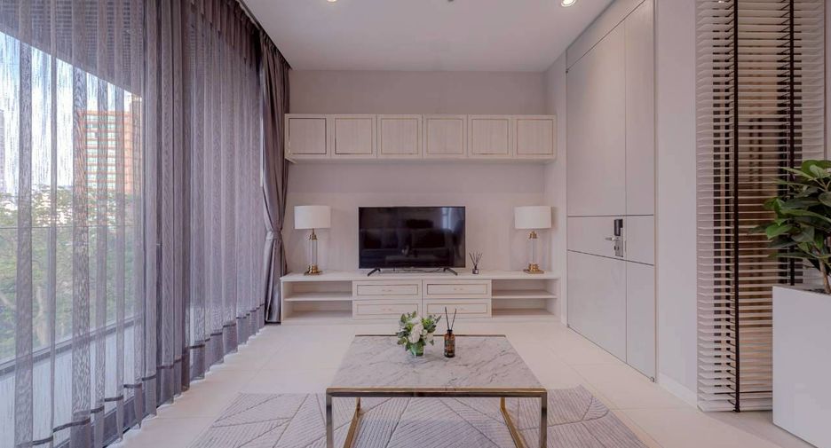 Wohnung zur Miete und zum Kauf mit 2 Zimmer in Khlong Toei, Bangkok
