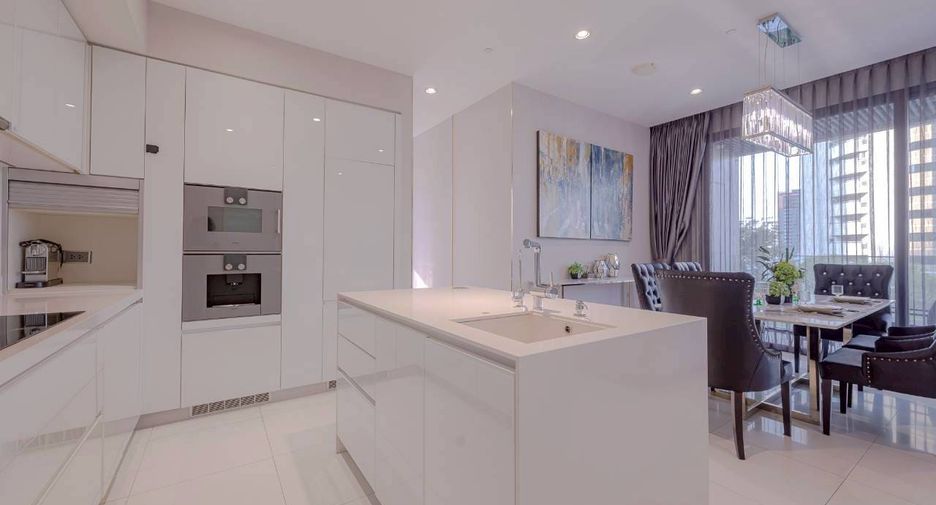 Wohnung zur Miete und zum Kauf mit 2 Zimmer in Khlong Toei, Bangkok