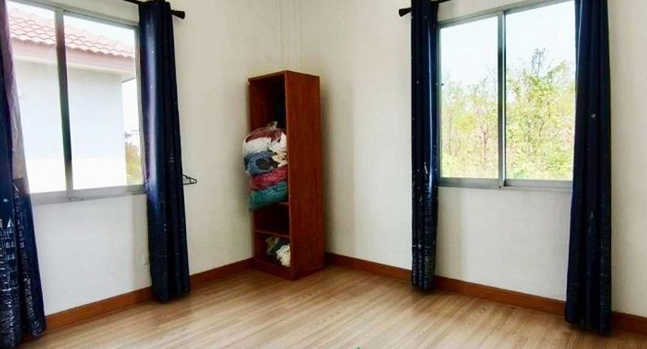 For sale 3 bedrooms house in Sai Mai, Bangkok