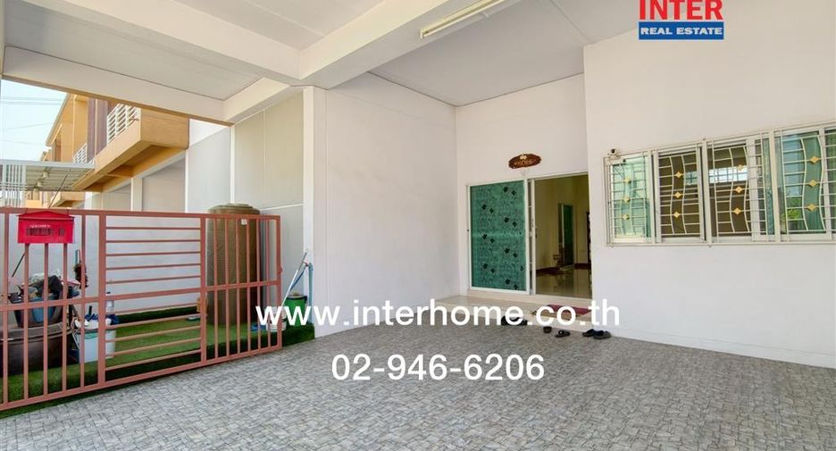 Продажа 3 спальни таунхаус в Khlong Luang, Патумтани