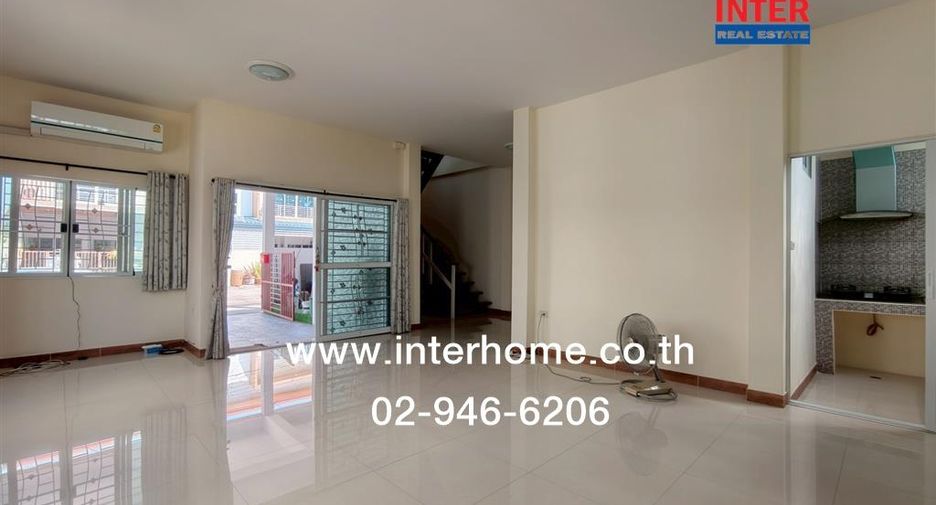 Продажа 3 спальни таунхаус в Khlong Luang, Патумтани