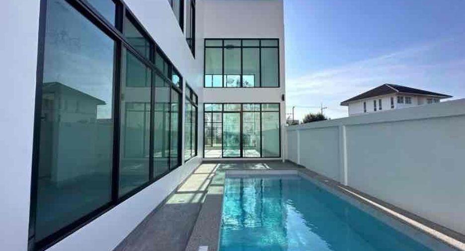 Villa zur Miete mit 3 Zimmer in Bang Lamung, Chonburi