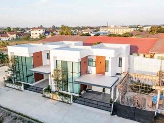 Villa zur Miete mit 3 Zimmer in Bang Lamung, Chonburi