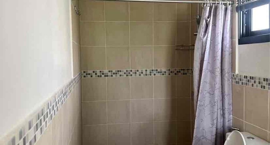 For rent 4 bedrooms house in Bang Lamung, Chonburi