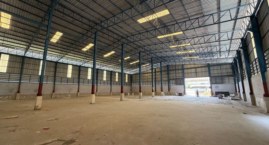 For rent warehouse in Bang Sao Thong, Samut Prakan