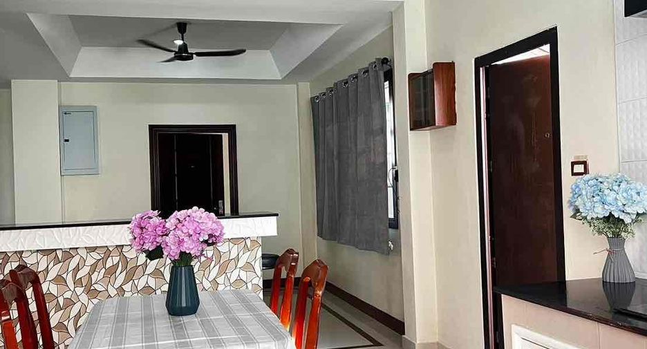 ให้เช่า 5 ห้องนอน วิลล่า ใน บางละมุง, ชลบุรี