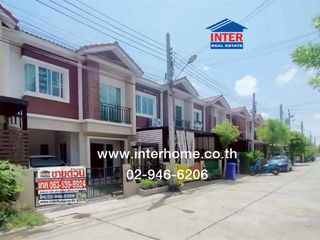 Casa adosada en venta de 3 habitaciones en Bang Sao Thong, Samut Prakan
