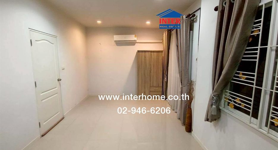Reihenhaus zum Kauf mit 3 Zimmer in Bang Sao Thong, Samut Prakan