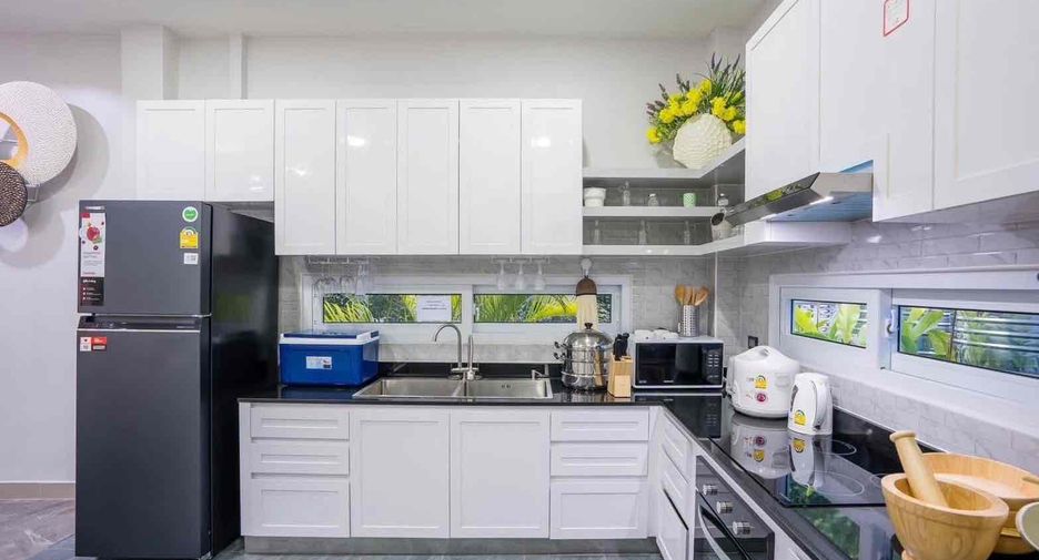 For rent 4 bedrooms villa in Bang Lamung, Chonburi