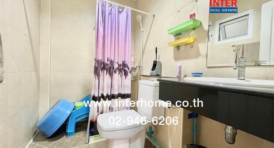 For sale 2 bedrooms townhouse in Khlong Sam Wa, Bangkok