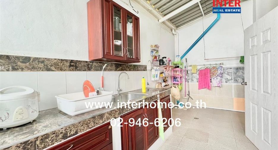 For sale 2 bedrooms townhouse in Khlong Sam Wa, Bangkok