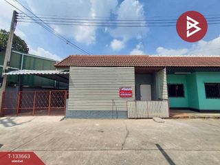 Casa adosada en venta de 2 habitaciones en Ban Pong, Ratchaburi