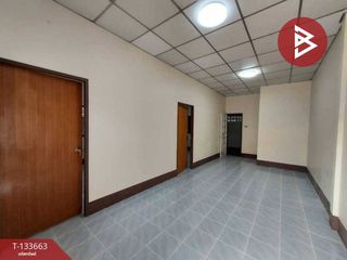 Casa adosada en venta de 2 habitaciones en Ban Pong, Ratchaburi