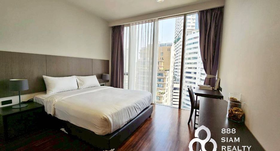 Condo en alquiler de 4 habitaciones en Khlong Toei, Bangkok