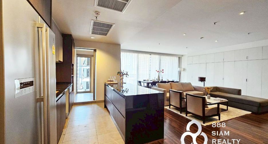 Condo en alquiler de 4 habitaciones en Khlong Toei, Bangkok