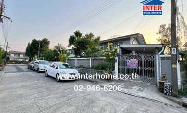 For sale 4 bedrooms house in Khan Na Yao, Bangkok