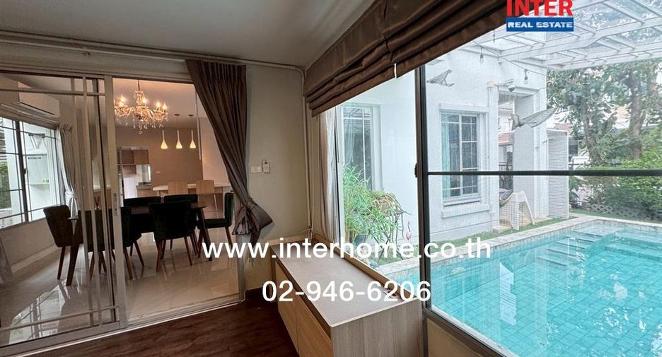 À vendre 4 chambres maison à Pak Kret, Nonthaburi
