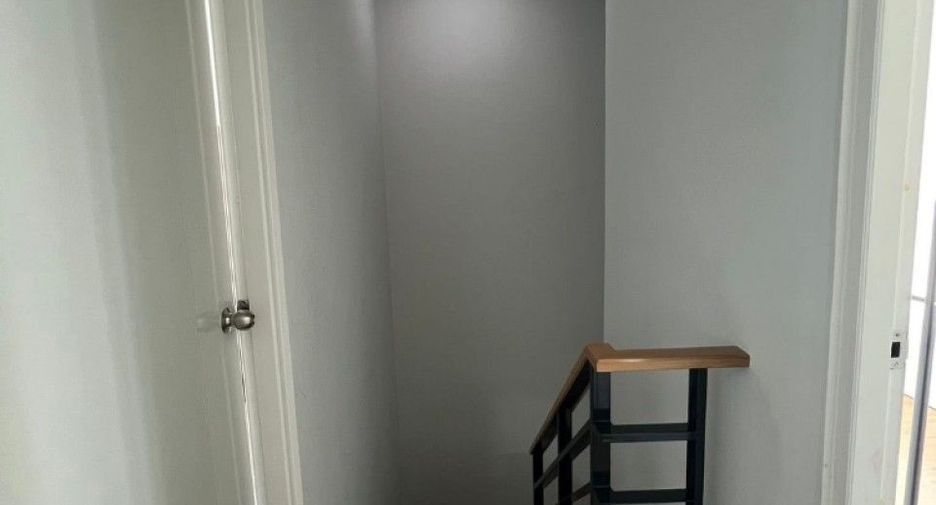 Продажа 3 спальни таунхаус в Bang Phli, Самутпракан