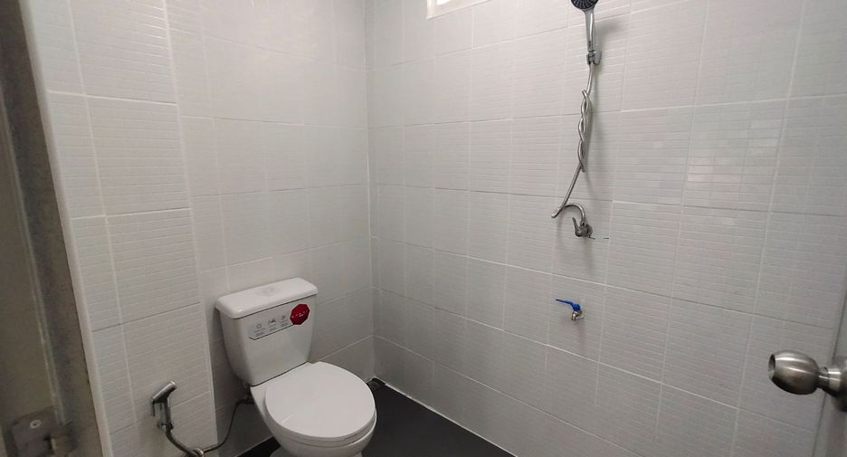 For sale 2 bedrooms townhouse in Warin Chamrap, Ubon Ratchathani