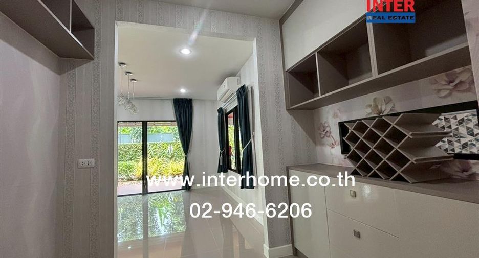 For sale 3 bedrooms house in Thanyaburi, Pathum Thani